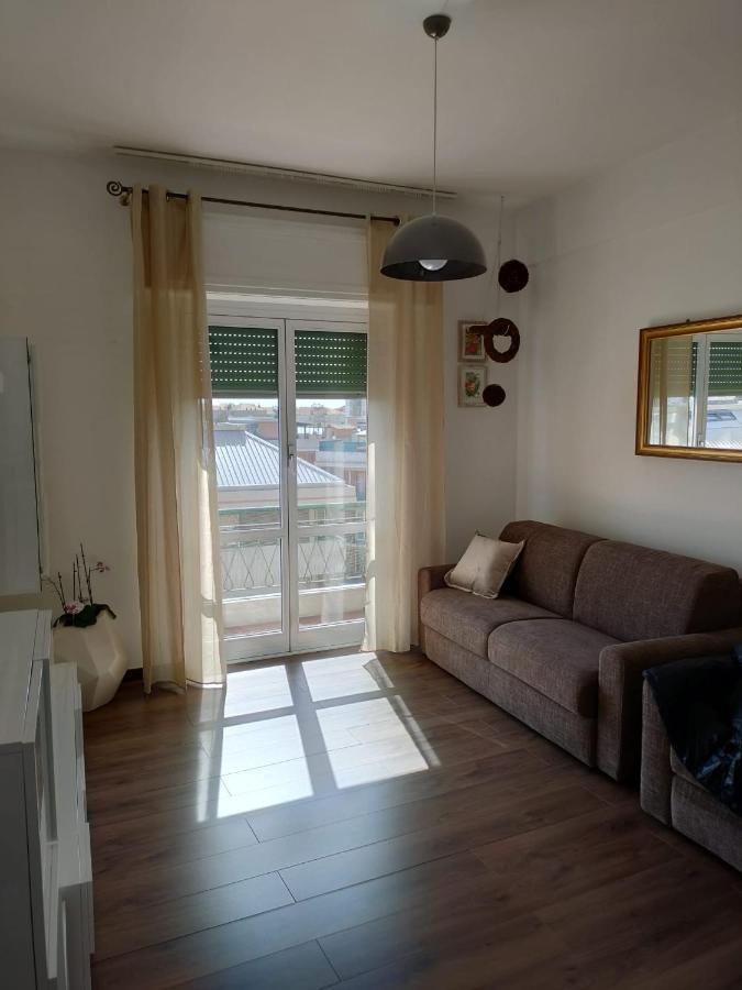 Celine A Due Passi Dal Mare Cin It09056c2w8wf7m33 Savona